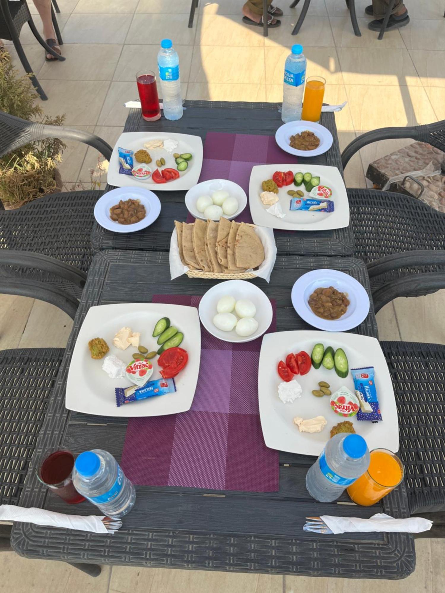 Hur Magic Inn Kafret el-Gabal Exteriér fotografie